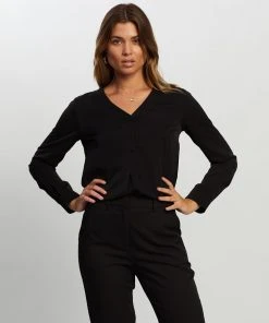 Atmos&Here Roll Sleeve Shirt Black