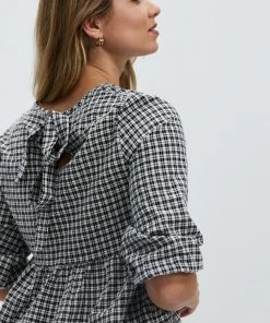Atmos&Here Tamika Puff Sleeve Smock Blouse Gingham -Deals The Style Setters Store http3A2F2Fstatic.theiconic.com .au2Fp2Fatmos here 0461 9404131 4
