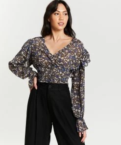 Atmos&Here Garbriella Ruffle Top Dark Floral