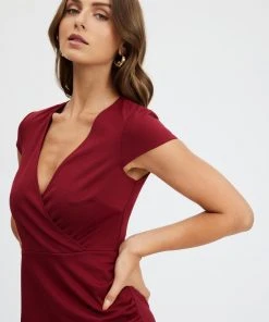 Atmos&Here Alani V-Neck Dress Burgundy -Deals The Style Setters Store http3A2F2Fstatic.theiconic.com .au2Fp2Fatmos here 2018 6206341 4