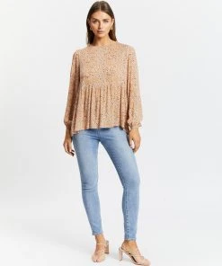 Atmos&Here Belle Puff Sleeve Smock Top Rust Floral -Deals The Style Setters Store http3A2F2Fstatic.theiconic.com .au2Fp2Fatmos here 3329 7579921 5