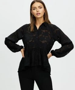 Atmos&Here Kit Frilled Hem Burnout Shirt Black