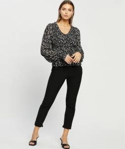 Atmos&Here Olivia Shirred Blouse Black Floral -Deals The Style Setters Store http3A2F2Fstatic.theiconic.com .au2Fp2Fatmos here 7044 6759421 5