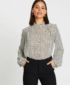 Atmos&Here Amy Button Front Shirt White Non Print