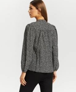 Atmos&Here Ren Shirt Black Non Print -Deals The Style Setters Store http3A2F2Fstatic.theiconic.com .au2Fp2Fatmos here 9820 2262721 3