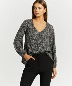 Atmos&Here Claire V Neck Blouse Black Speckle