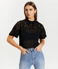 Atmos&Here Amelia Lace Contrast Blouse Black
