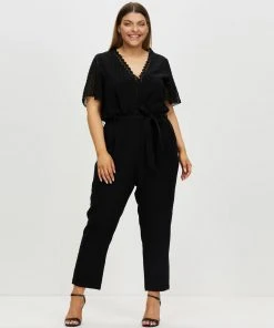 Atmos&Here Curvy Rosie Flutter Sleeve Blouse Black Dobby -Deals The Style Setters Store http3A2F2Fstatic.theiconic.com .au2Fp2Fatmos here curvy 0215 0088531 5