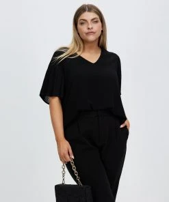 Atmos&Here Curvy Braela Pleated Sleeve Blouse Black