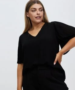 Atmos&Here Curvy Braela Pleated Sleeve Blouse Black -Deals The Style Setters Store http3A2F2Fstatic.theiconic.com .au2Fp2Fatmos here curvy 0926 5108141 4