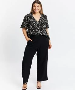 Atmos&Here Curvy Charlotte Shirred Blouse Black Speckle -Deals The Style Setters Store http3A2F2Fstatic.theiconic.com .au2Fp2Fatmos here curvy 1266 2714131 5