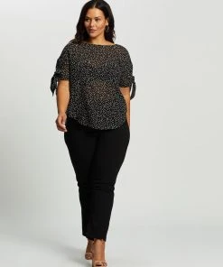 Atmos&Here Curvy Taylor Tie Sleeve Top Black & White Spot -Deals The Style Setters Store http3A2F2Fstatic.theiconic.com .au2Fp2Fatmos here curvy 2925 1646311 5