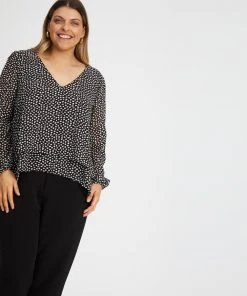 Atmos&Here Curvy Amara Hem Layer Blouse Mono Speckle Print -Deals The Style Setters Store http3A2F2Fstatic.theiconic.com .au2Fp2Fatmos here curvy 3015 1180031 4