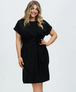 Atmos&Here Curvy Skyler Tie Midi Dress Black