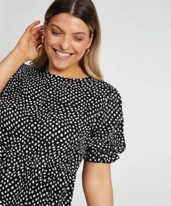 Atmos&Here Curvy Alice Puff Sleeve Smock Top Black Speckle -Deals The Style Setters Store http3A2F2Fstatic.theiconic.com .au2Fp2Fatmos here curvy 7625 7796331 4