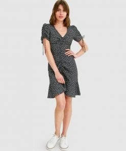 Belle & Bloom Penny Lane Rouched Mini Dress Black -Deals The Style Setters Store http3A2F2Fstatic.theiconic.com .au2Fp2Fbelle bloom 4699 7667141 4