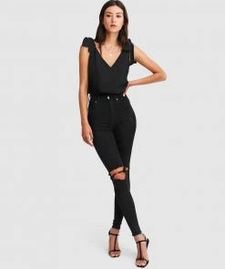 Belle & Bloom Feel For You V-Neck Top Black -Deals The Style Setters Store http3A2F2Fstatic.theiconic.com .au2Fp2Fbelle bloom 8486 4302411 4