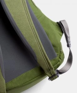 Bellroy Classic Backpack Compact Ranger Green -Deals The Style Setters Store http3A2F2Fstatic.theiconic.com .au2Fp2Fbellroy 9030 9651331 3