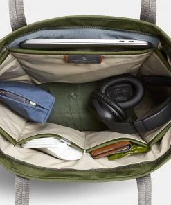 Bellroy Tokyo Tote (Second Edition) Ranger Green -Deals The Style Setters Store http3A2F2Fstatic.theiconic.com .au2Fp2Fbellroy 9194 0751331 3