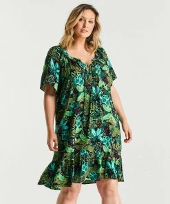 Estelle Wild Heart Dress Print