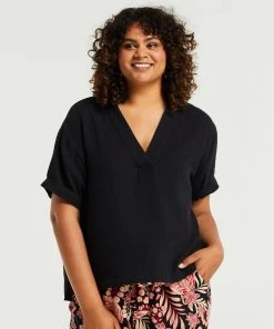 Estelle Sunseeker Top Black