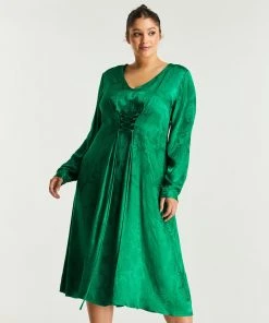 Estelle Greenpoint Dress Kelly Green -Deals The Style Setters Store http3A2F2Fstatic.theiconic.com .au2Fp2Festelle 6653 4648551 5