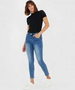 Forcast Catherine Short Sleeve Knit Black -Deals The Style Setters Store http3A2F2Fstatic.theiconic.com .au2Fp2Fforcast 0063 8032531 4