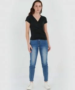 Forcast Senna Cross Over Top Black -Deals The Style Setters Store http3A2F2Fstatic.theiconic.com .au2Fp2Fforcast 0374 2052241 5