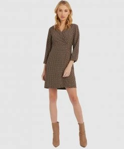 Forcast Lara Collared Print Dress Brown -Deals The Style Setters Store http3A2F2Fstatic.theiconic.com .au2Fp2Fforcast 0821 4297521 4
