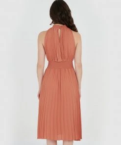 Forcast Ilana Pleated Dress Clay -Deals The Style Setters Store http3A2F2Fstatic.theiconic.com .au2Fp2Fforcast 1013 9868241 3