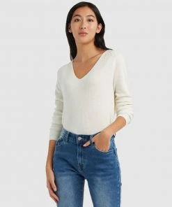 Forcast Analia V-Neck Sweater Ivory