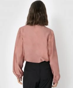 Forcast Louisa Puff Sleeve Blouse Desert Rose -Deals The Style Setters Store http3A2F2Fstatic.theiconic.com .au2Fp2Fforcast 1325 5977551 4