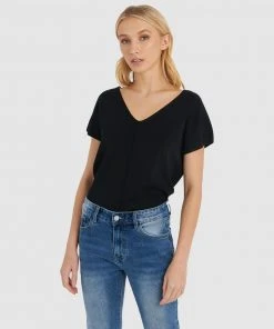 Forcast Bella V-Neck Top Black