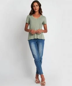 Forcast Lili V Modal Tee Light Sage -Deals The Style Setters Store http3A2F2Fstatic.theiconic.com .au2Fp2Fforcast 2422 1787741 5