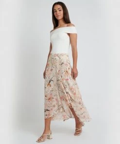 Forcast Elaina Printed Skirt Nude -Deals The Style Setters Store http3A2F2Fstatic.theiconic.com .au2Fp2Fforcast 2639 2768241 5