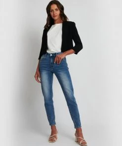 Forcast Polina Short Jacket Black -Deals The Style Setters Store http3A2F2Fstatic.theiconic.com .au2Fp2Fforcast 2717 4860741 4