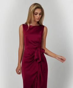 Forcast Maya Gathered Dress Wine -Deals The Style Setters Store http3A2F2Fstatic.theiconic.com .au2Fp2Fforcast 3105 4983741 4