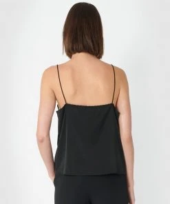 Forcast Aura Lace Cami Black -Deals The Style Setters Store http3A2F2Fstatic.theiconic.com .au2Fp2Fforcast 3888 5277441 4