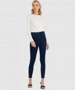 Forcast Xena Twist Front Top Ivory -Deals The Style Setters Store http3A2F2Fstatic.theiconic.com .au2Fp2Fforcast 4339 1320621 4