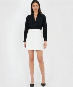 Forcast Sasha Mini Skirt Ivory -Deals The Style Setters Store http3A2F2Fstatic.theiconic.com .au2Fp2Fforcast 5354 7718141 4