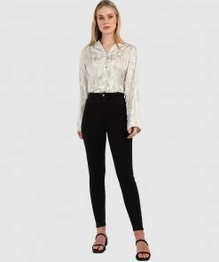 Forcast Miya Marble Print Blouse -Deals The Style Setters Store http3A2F2Fstatic.theiconic.com .au2Fp2Fforcast 7948 1610421 4