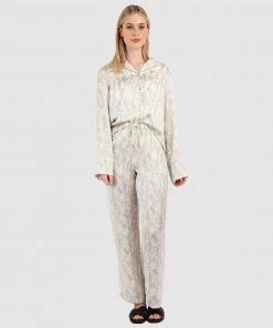 Forcast Miya Marble Print Blouse -Deals The Style Setters Store http3A2F2Fstatic.theiconic.com .au2Fp2Fforcast 7951 1610421 5