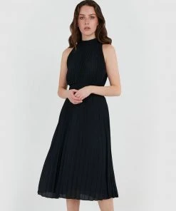 Forcast Ilana Pleated Dress Black