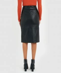 Forcast Calia Faux Leather Skirt Black -Deals The Style Setters Store http3A2F2Fstatic.theiconic.com .au2Fp2Fforcast 9398 3001331 3