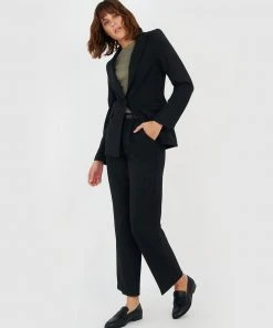 Forcast Selene Jacket Black -Deals The Style Setters Store http3A2F2Fstatic.theiconic.com .au2Fp2Fforcast 9668 3404431 6