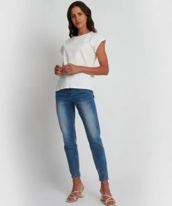 Forcast Baylee Basic Tee Ivory -Deals The Style Setters Store http3A2F2Fstatic.theiconic.com .au2Fp2Fforcast 9894 5031741 5