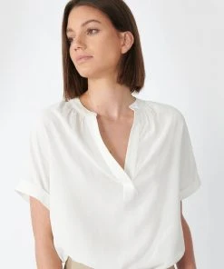 Forcast Hope V-Neck Blouse Ivory -Deals The Style Setters Store http3A2F2Fstatic.theiconic.com .au2Fp2Fforcast 9910 4665351 5