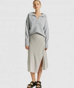 FRIEND of AUDREY Greta Polo Knit Top Powder Blue -Deals The Style Setters Store http3A2F2Fstatic.theiconic.com .au2Fp2Ffriend of audrey 0797 6285441 4