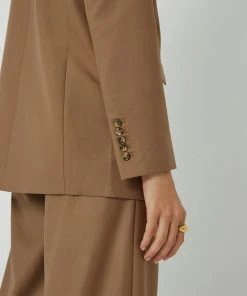 FRIEND of AUDREY Frankie Oversized Blazer Taupe -Deals The Style Setters Store http3A2F2Fstatic.theiconic.com .au2Fp2Ffriend of audrey 5354 1389911 6