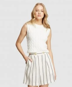 Oxford Pippa Cable Knit Vest Ivory